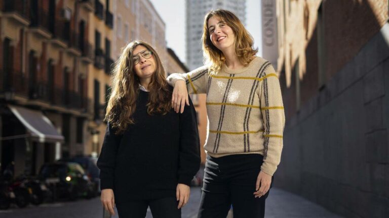 Deforme Semanal Ideal Total: Isa Calderón y Lucía Lijtmaer vuelven a Barcelona con su show en directo